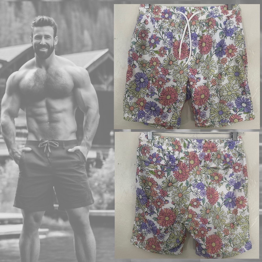 Barney Cools Swim Trunks Small Gently worn 100% nylon 28-36" waist 7" inseam